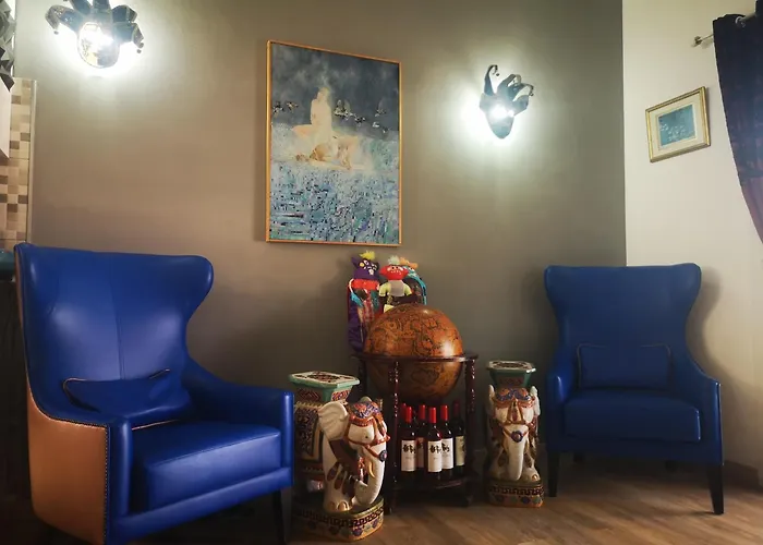 Yumbo Room
